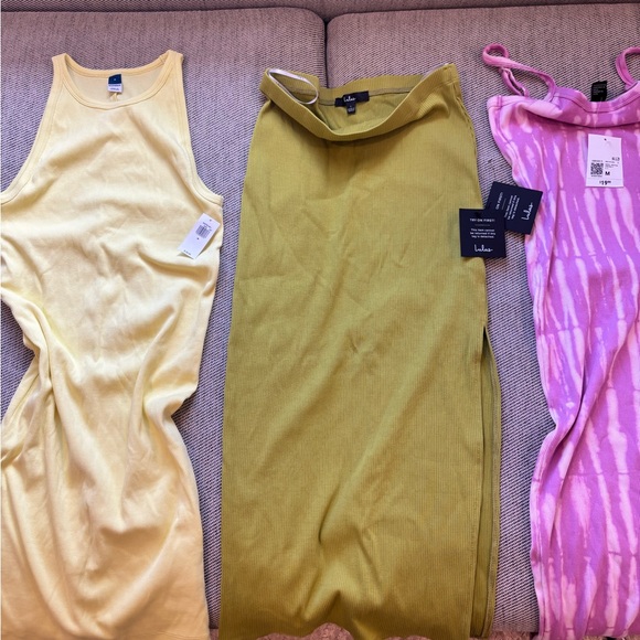 NWT 4-Piece Spring/Summer Bundle | Dresses + Top + Skirt | Size M ☀️ - Picture 4 of 7